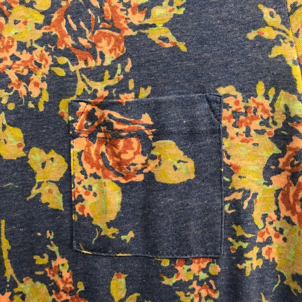 Lularoe Carly - Picture 2 of 4
